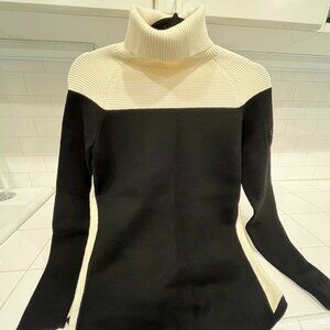 Athleta Turtleneck Sweater XS
